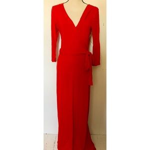 Long sleeve red maxi dress